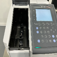 Shimadzu UV-1800 UV image 2
